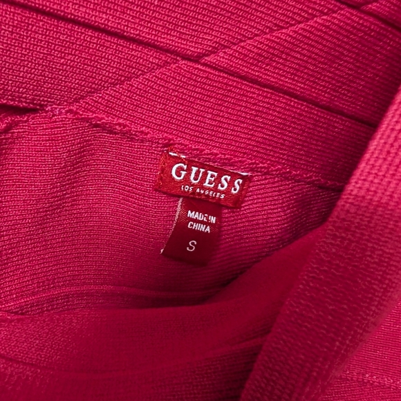 Guess - VINTAGE Raspberry Red Bandage Crop Top - Picture 5 of 5